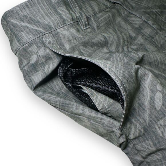 Crazy Shirts Hawaii Hybrid Shorts Mens Sz 32-33 Gray Geometric Coconut Polyester - Picture 6 of 10